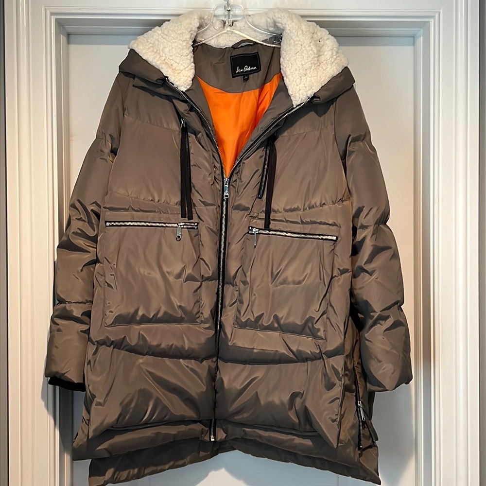 Sam Edelman coat. Women’s size Large